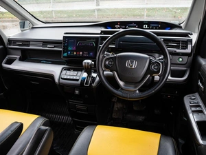 Минивэн Honda Stepwgn Spada 2016 года, 1885000 рублей, Краснодар