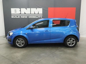 Хэтчбек Chevrolet Aveo 2012 года, 790000 рублей, Железногорск