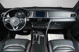 Седан Kia Optima 2017 года, 1829000 рублей, Тюмень