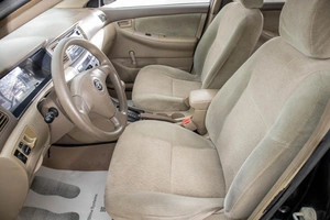 Седан Toyota Corolla 2003 года, 669000 рублей, Барнаул