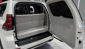 Внедорожник Toyota Land Cruiser Prado 2019 года, 4677000 рублей, Красноярск
