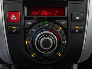 Минивэн Kia Venga 2011 года, 1049000 рублей, Тюмень