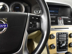 Внедорожник Volvo XC60 2012 года, 1254900 рублей, Казань
