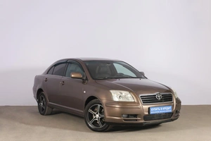 Седан Toyota Avensis 2004 года, 699000 рублей, Новосибирск