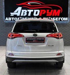 Внедорожник Toyota RAV4 2017 года, 2597000 рублей, Красноярск