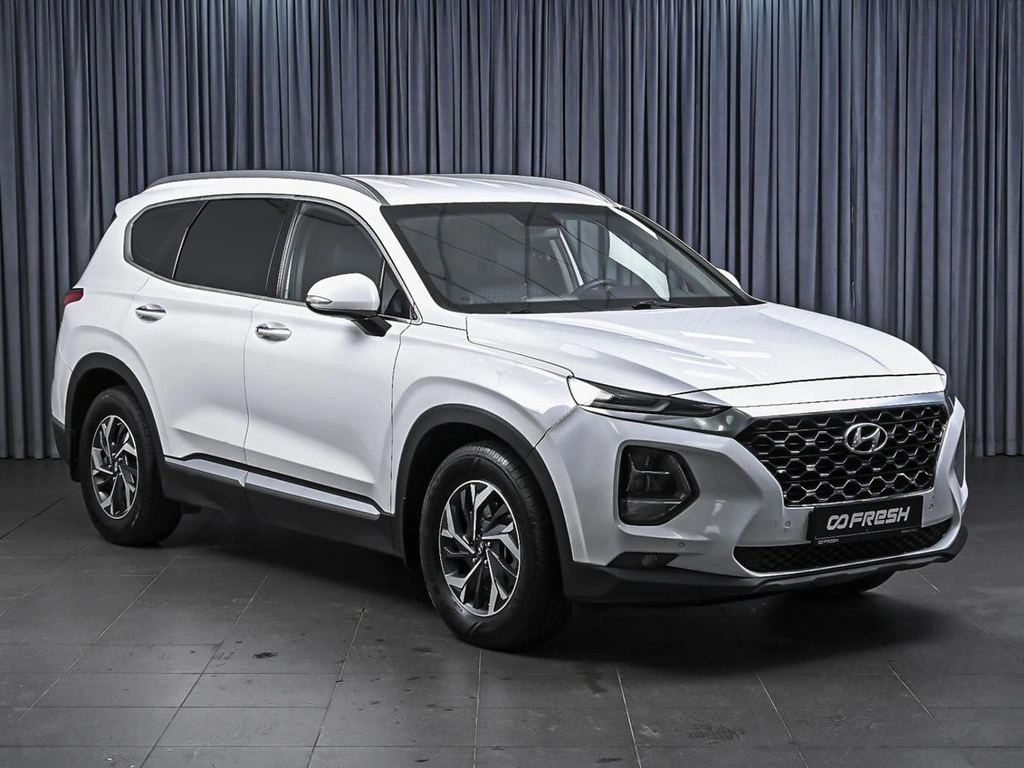 Внедорожник Hyundai Santa Fe 2018 года, 2348000 рублей, Ставрополь