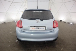 Хэтчбек Toyota Auris 2007 года, 630000 рублей, Орёл