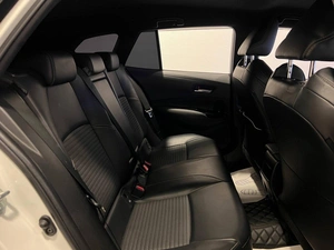 Универсал Toyota Corolla 2019 года, 1999000 рублей, Красноярск