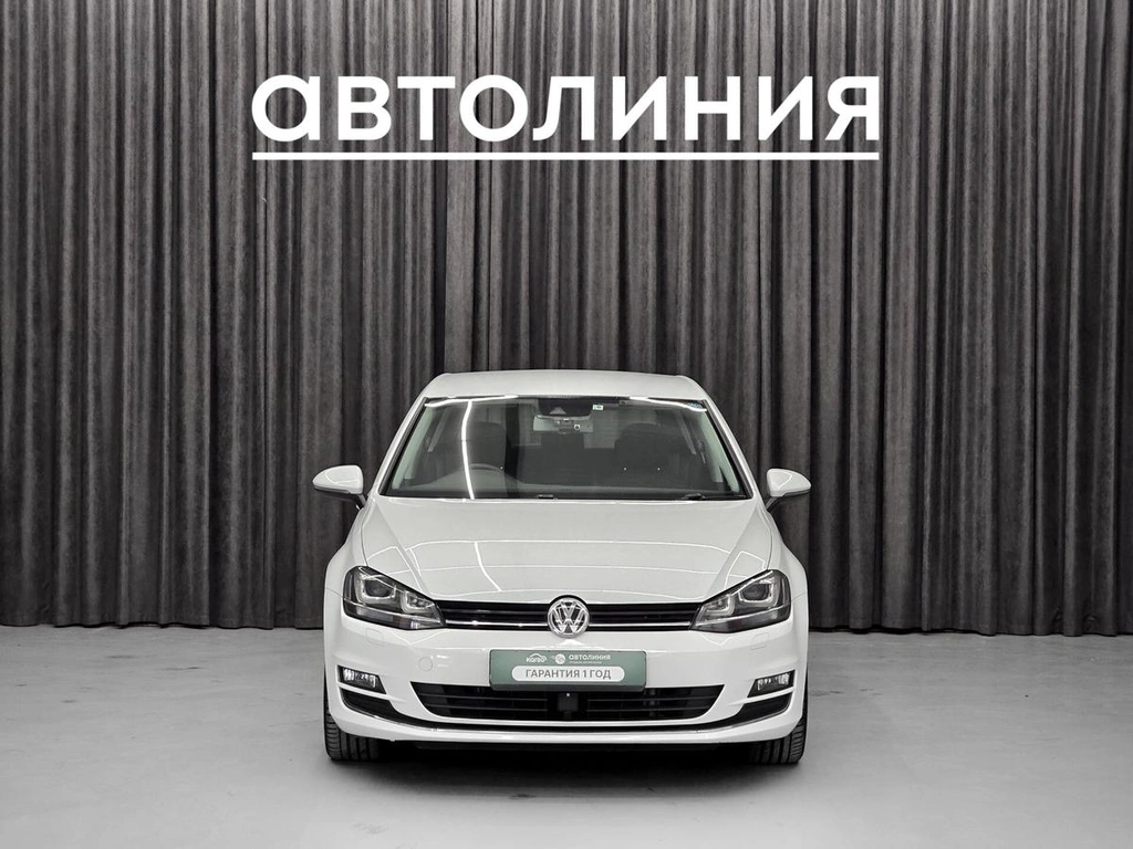 Хетчбэк Volkswagen Golf 2015 года, 1250000 рублей, Красноярск