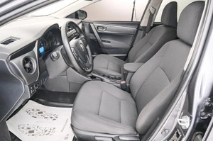 Седан Toyota Corolla 2018 года, 1749000 рублей, Красноярск