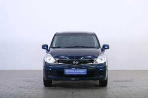 Хетчбэк Nissan Tiida 2010 года, 889000 рублей, Омск