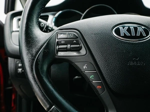 Хетчбэк Kia Ceed 2017 года, 1520000 рублей, Красноярск