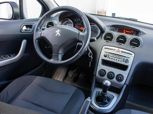 Седан Peugeot 408 2013 года, 729000 рублей, Петрозаводск