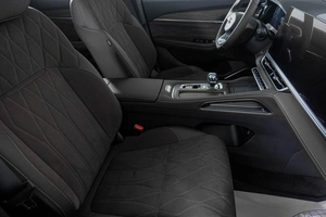 Внедорожник Geely Monjaro 2025 года, 4149000 рублей, Кемерово