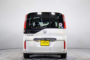 Минивэн Honda Stepwgn 2015 года, 1899000 рублей, Пермь