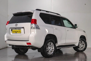 Внедорожник Toyota Land Cruiser Prado 2013 года, 2589000 рублей, Челябинск