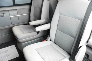 Минивэн Volkswagen Multivan 2009 года, 1929000 рублей, Тюмень