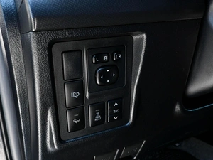 Внедорожник Toyota Land Cruiser Prado 2012 года, 2569000 рублей, Волгоград