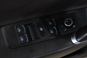 Седан Volkswagen Passat 2011 года, 1069000 рублей, Новокузнецк