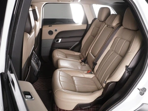 Внедорожник Land Rover Range Rover Sport 2018 года, 5460000 рублей, Красный Пахарь