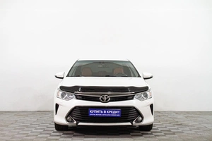 Седан Toyota Camry 2016 года, 2129000 рублей, Сургут
