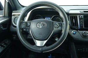 Внедорожник Toyota RAV4 2018 года, 2949000 рублей, Омск