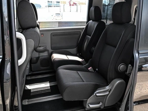 Минивэн Honda Stepwgn 2019 года, 2099000 рублей, Кирилловка