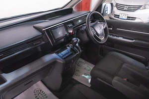 Минивэн Honda Stepwgn Spada 2021 года, 2679000 рублей, Томск