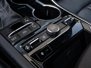 Седан Kia K5 2021 года, 3549000 рублей, Краснодар