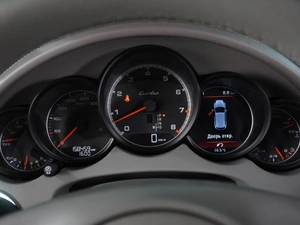 Внедорожник Porsche Cayenne Turbo 2010 года, 2339000 рублей, Воронеж