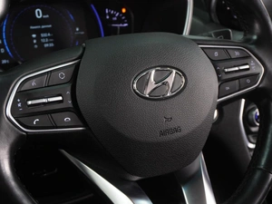 Внедорожник Hyundai Santa Fe 2019 года, 2949000 рублей, Воронеж