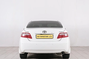 Седан Toyota Camry 2011 года, 1299000 рублей, Красноярск