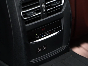 Седан BMW 3 серия 2023 года, 6148046 рублей, Москва