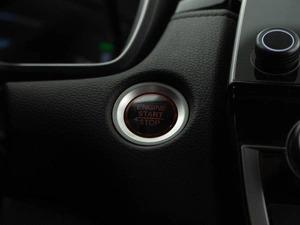 Внедорожник Honda CR-V 2017 года, 2698999 рублей, Москва