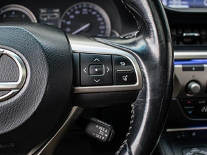 Седан Lexus ES 2016 года, 2209000 рублей, Краснодар