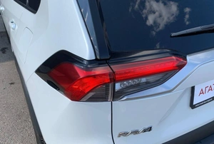 Внедорожник Toyota RAV4 2021 года, 3770000 рублей, Солонцы