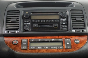 Седан Toyota Camry 2003 года, 839000 рублей, Томск