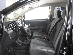 Седан Nissan Tiida 2012 года, 745000 рублей, Омск