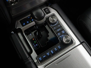 Внедорожник Toyota Land Cruiser 2019 года, 6439050 рублей, Москва