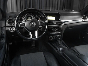 Седан Mercedes-benz C-класс 2011 года, 1399000 рублей, Тюмень