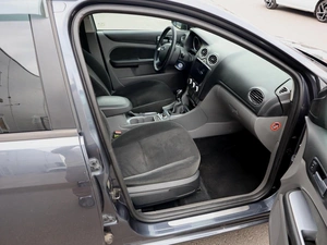 Седан Ford Focus 2008 года, 330000 рублей, Железногорск