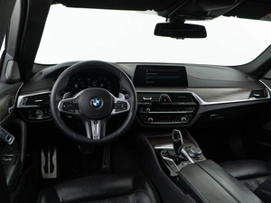 Седан BMW 5 серия 2019 года, 3099055 рублей, Москва