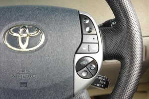 Лифтбек Toyota Prius 2008 года, 679000 рублей, Тюмень