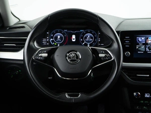 Лифтбек Skoda Rapid 2021 года, 1599050 рублей, Москва