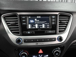 Седан Hyundai Solaris 2018 года, 1498000 рублей, Ставрополь