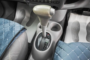 Седан Toyota Platz 2000 года, 449000 рублей, Барнаул