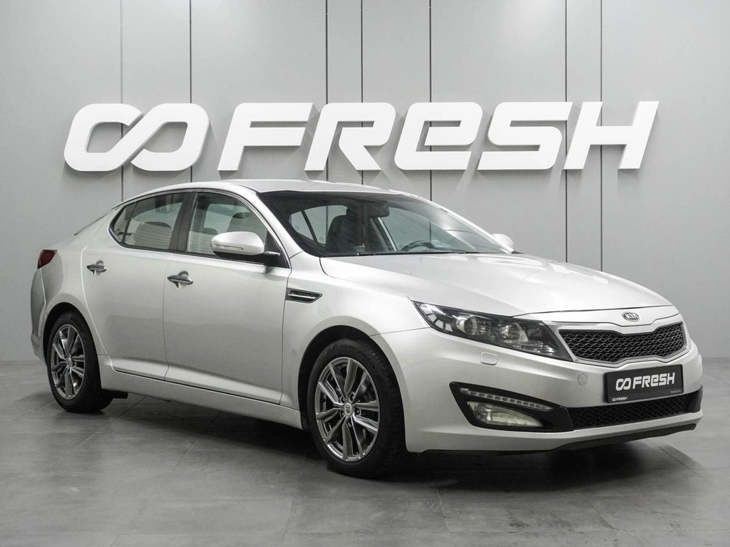 Седан Kia Optima 2012 года, 1089000 рублей, Воронеж