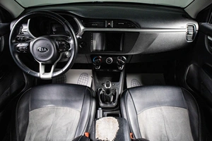 Седан Kia Rio 2020 года, 1529000 рублей, Сургут