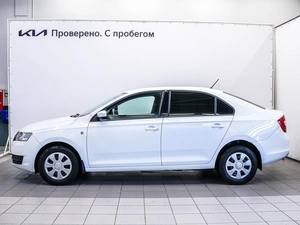 Лифтбек Skoda Rapid 2015 года, 730000 рублей, Красноярск