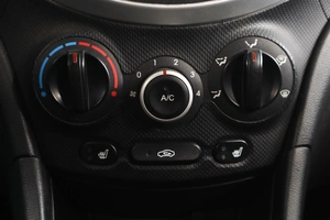 Седан Hyundai Solaris 2012 года, 719000 рублей, Пермь